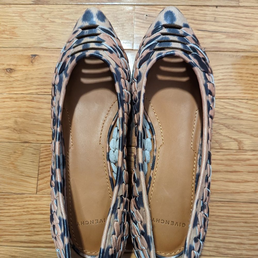 GIVENCHY Woven Leather Leopard Print Flats Slip On Size 39 1/2 (Brand New)